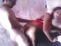 부드러운 엉덩이 빌어 먹을 타이 스 해설을 주는 친구